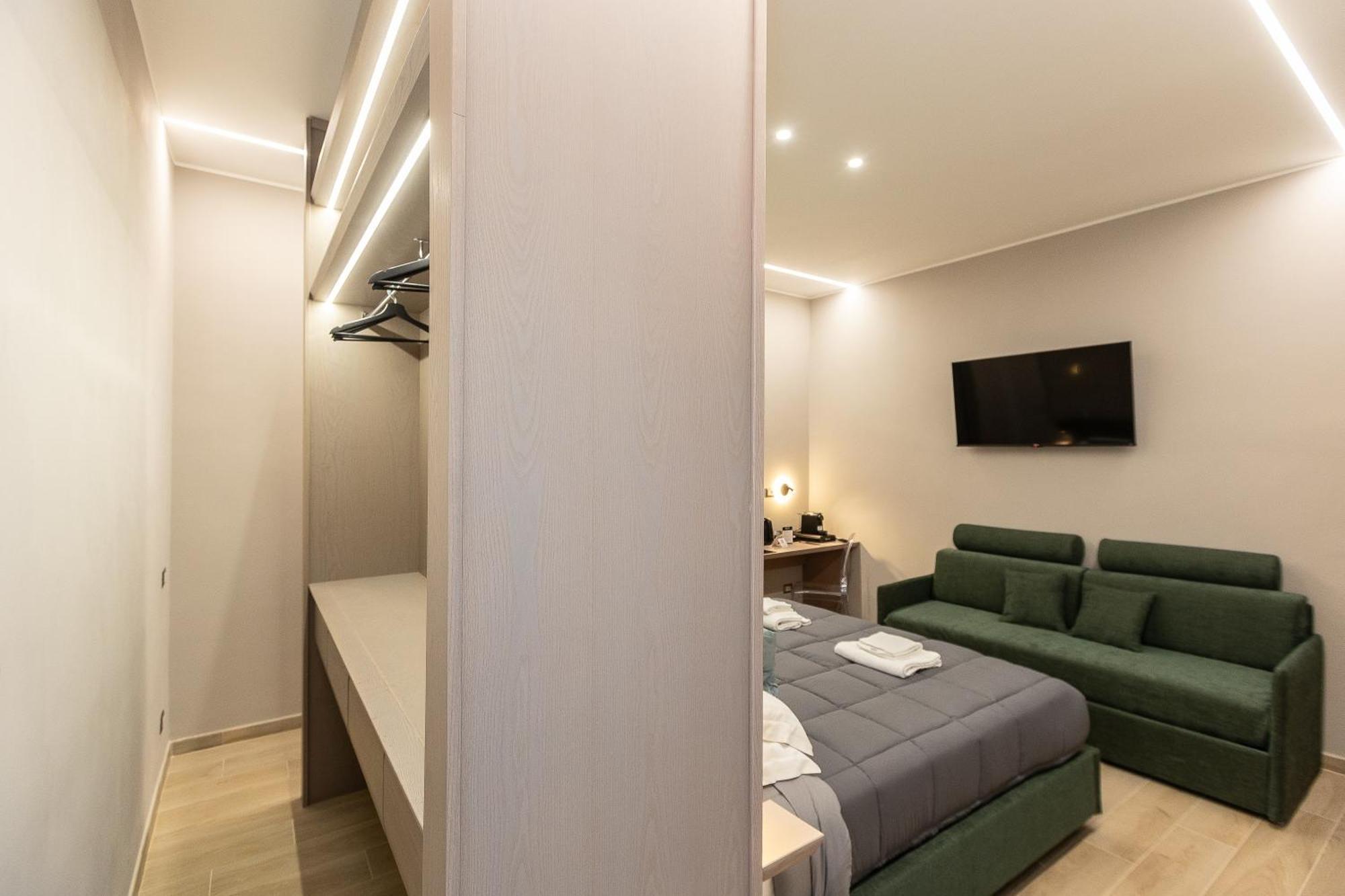 Iron Luxury Rooms Ρώμη Εξωτερικό φωτογραφία