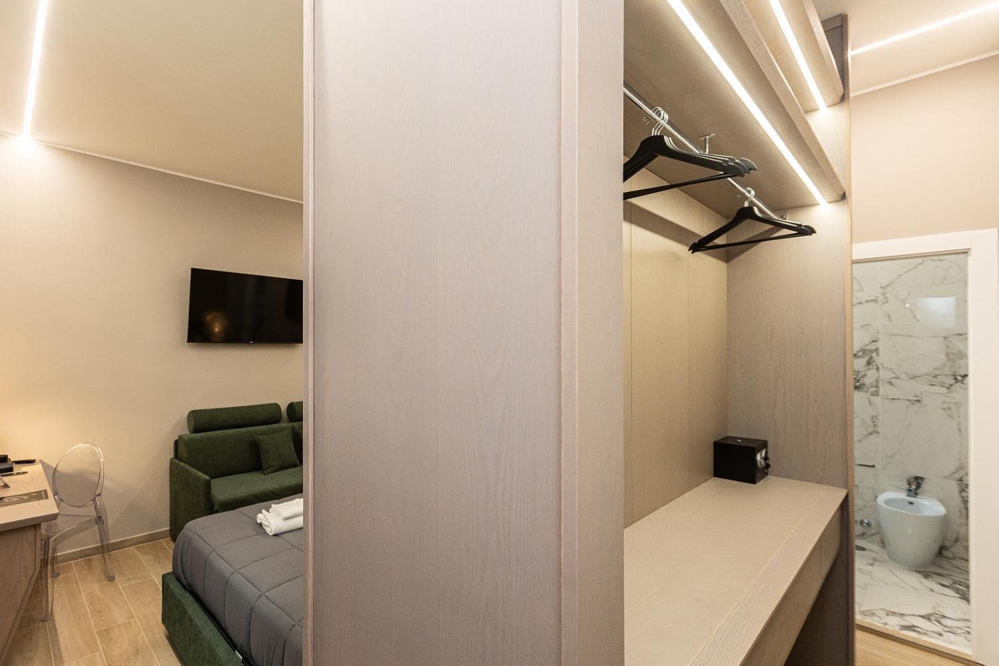 Iron Luxury Rooms Ρώμη Εξωτερικό φωτογραφία